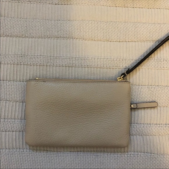 Kate Spade tan wristlet - Picture 2 of 4